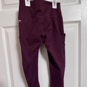 Fabletics maroon leggings